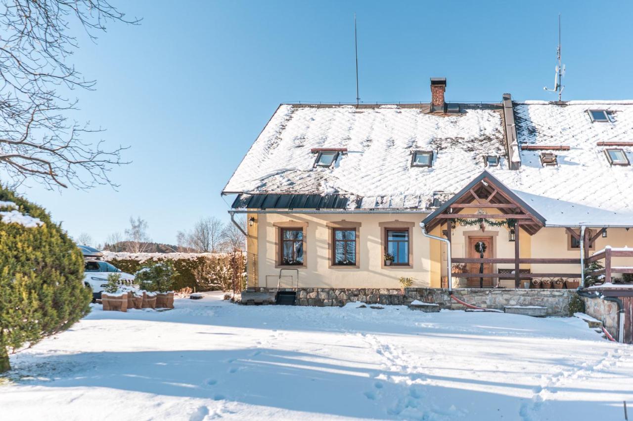 Apartmany Rubinovi Horejsi Vrchlabi Exteriör bild