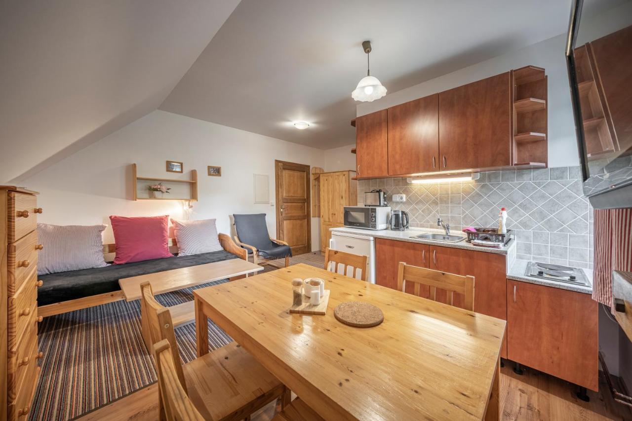Apartmany Rubinovi Horejsi Vrchlabi Rum bild